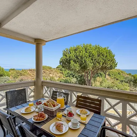 Apartamento Calm Stunning Beachfront Wsea Views